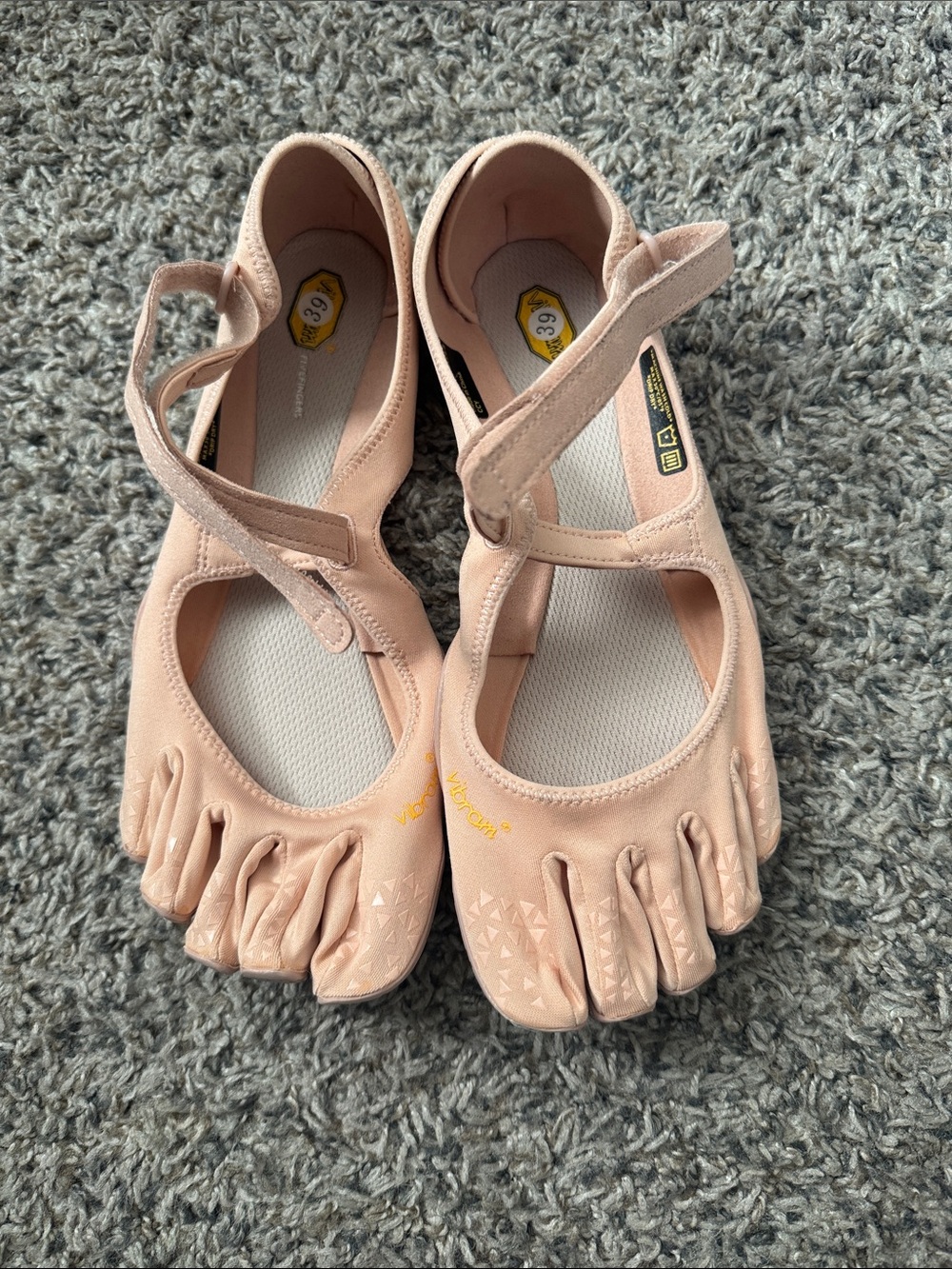 Vibram FiveFingers V Soul Shoes Nude 7.5 - 8